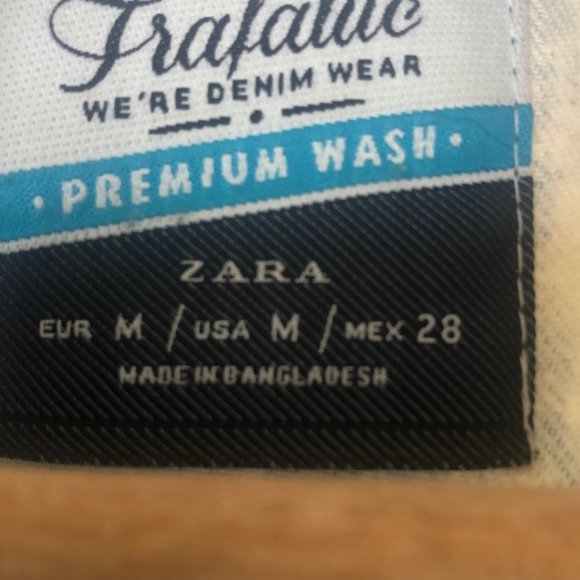 ZARA distressed denim jacket - Picture 4 of 4